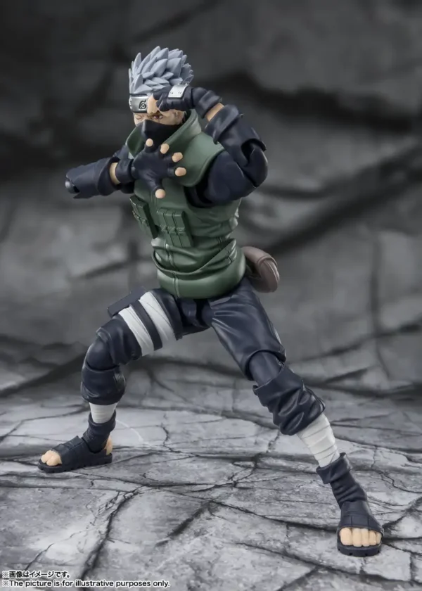 S.H.Figuarts KAKASHI HATAKE -The famed Sharingan Hero- - Image 4