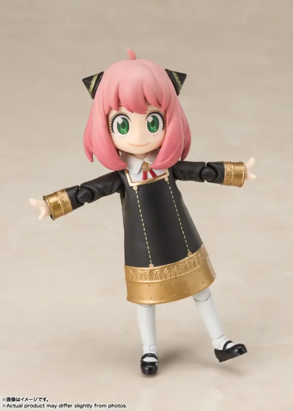 S.H.Figuarts ANYA FORGER -Uniform Ver.- - Image 2
