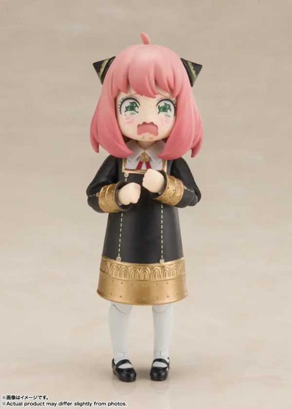 S.H.Figuarts ANYA FORGER -Uniform Ver.- - Image 5
