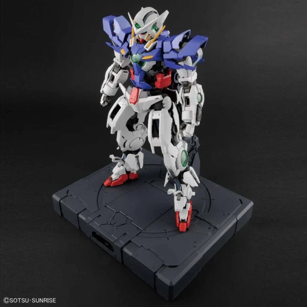 PERFECT GRADE GUNDAM EXIA GN-001 - Image 4