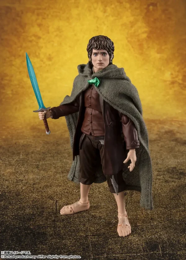 S.H.Figuarts Frodo Baggins & Gollum - Image 3